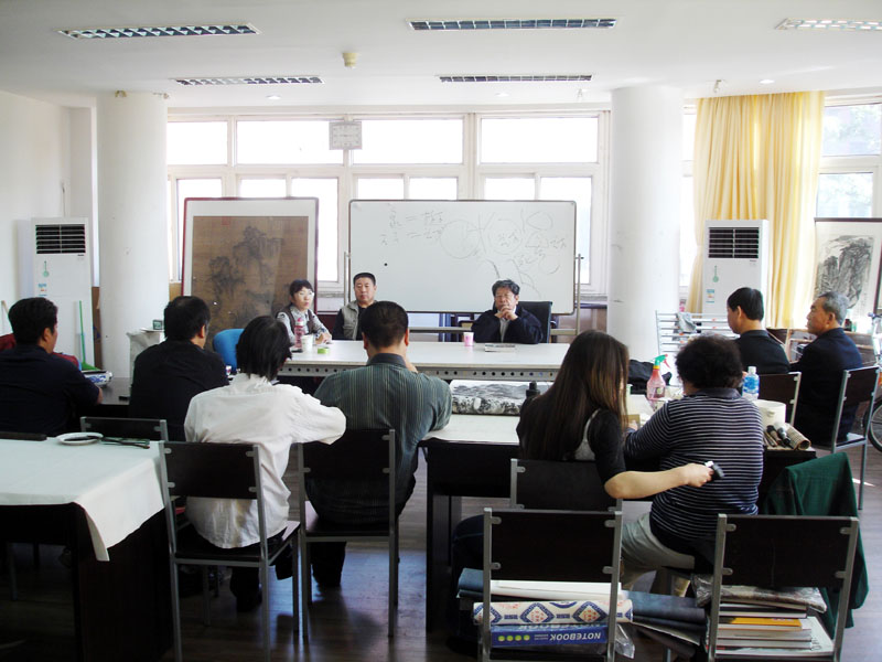 2009年9月导师于志学在中国人民大学于志学冰雪画工作室导师同学见面会上
