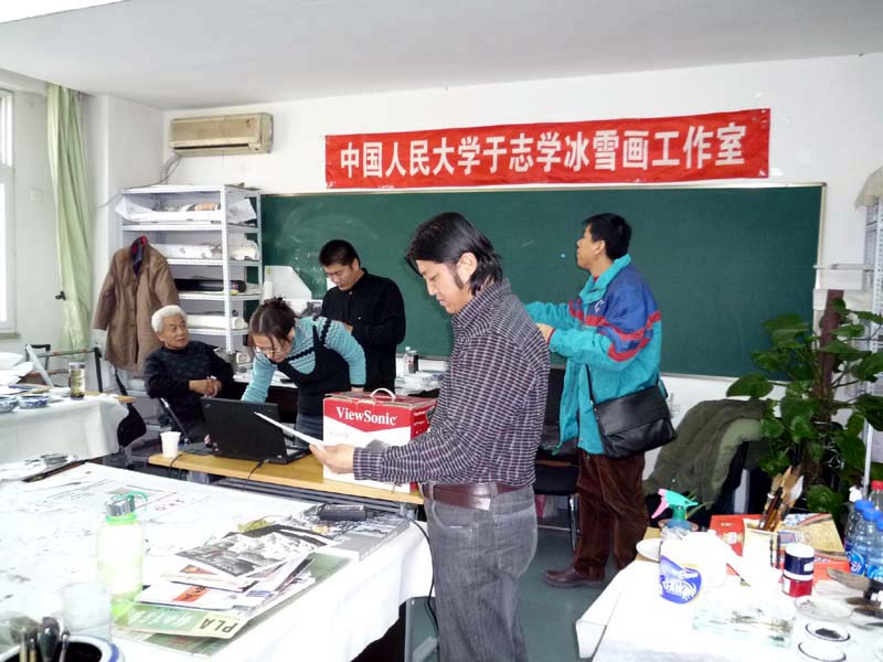 2011年2月中国人民大学2010级冰雪画工作室教学