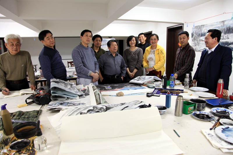 2011年3月导师于志学在北京延庆冰雪画派创作基地指导别业创作
