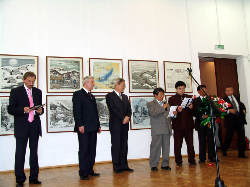 于志学在开幕式上致谢