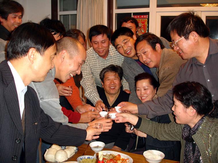 欢庆五一
